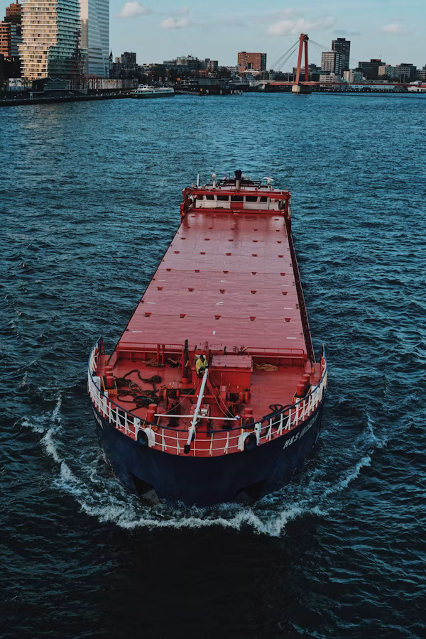 Fixing Cargo for Vessels